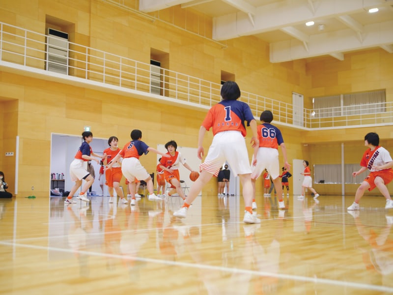 部活動に熱中する