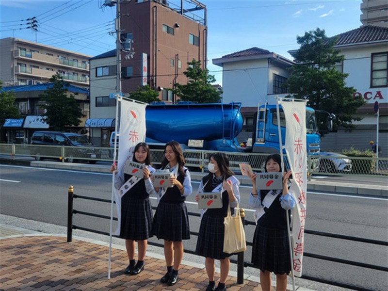 生徒会・委員会活動に励む