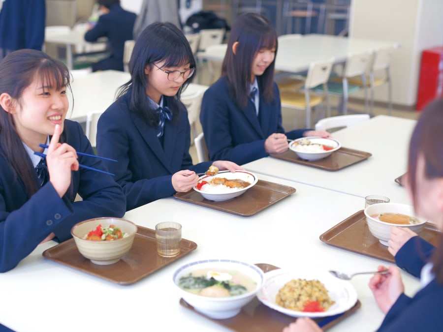 レストランでのランチ