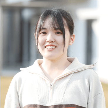 桂 彩由美さん